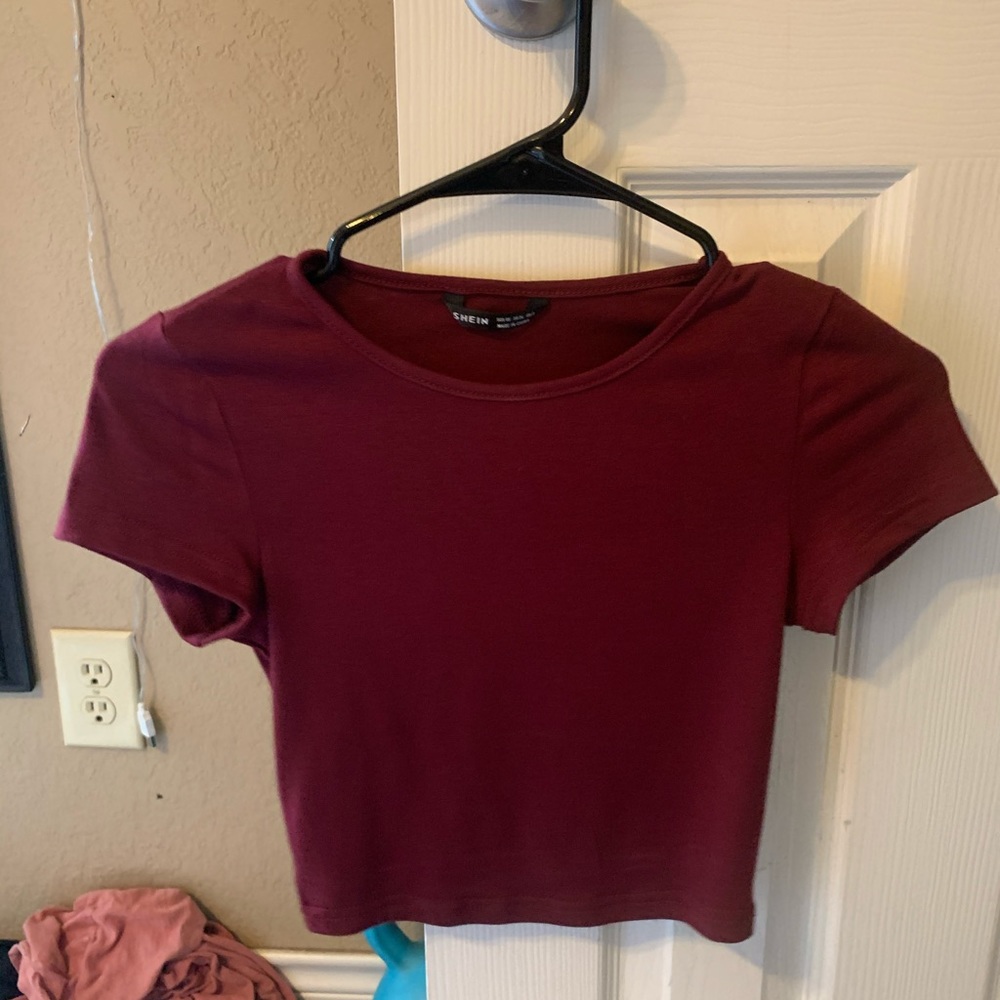 Maroon crop top